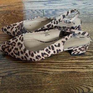 BANANA REPUBLIC CHEETAH PRINT SHOES